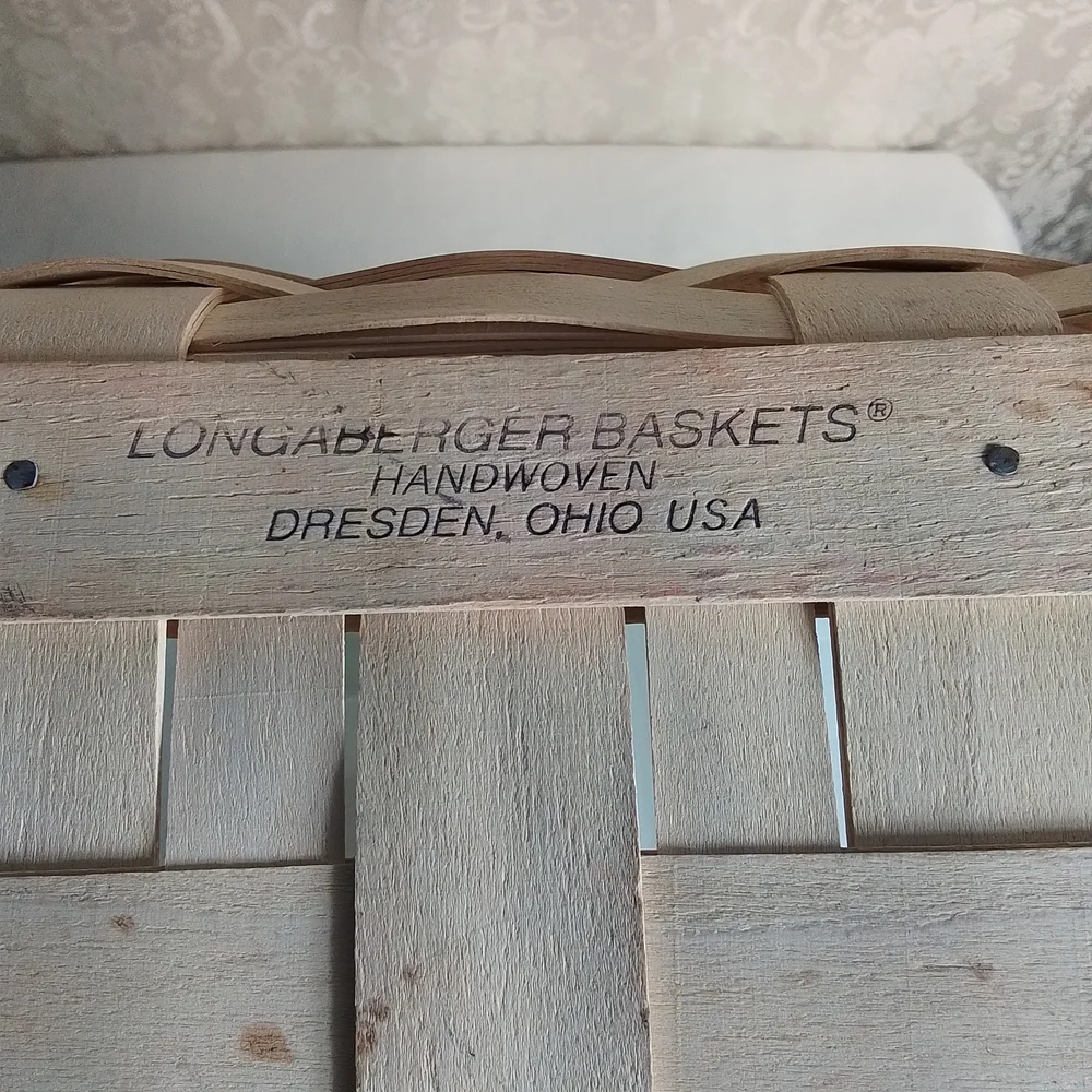 Longaberger light tan woven basket with handle and plastic insert